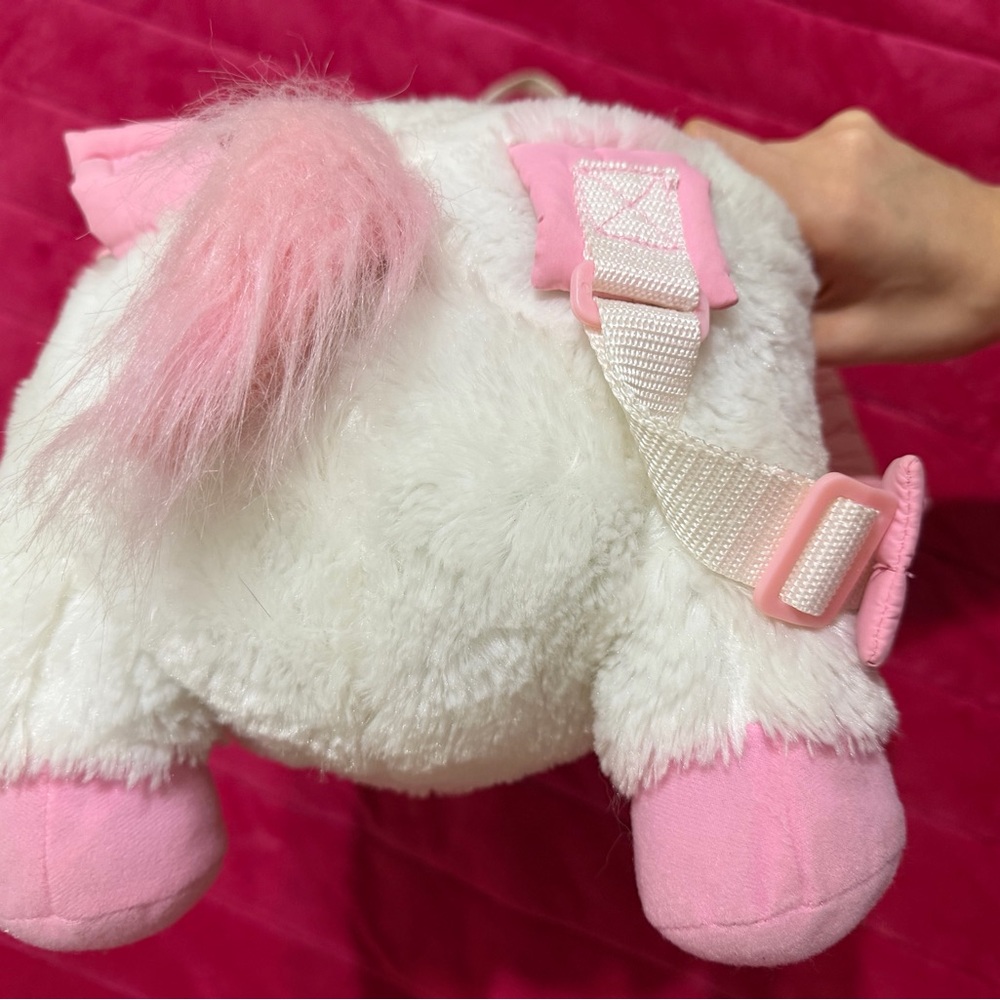 Universal Studios Despicable Me Backpack Fluffy U… - image 4